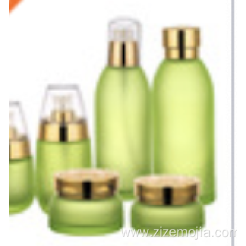 Frosted green cosmetic glass bottle set in stock